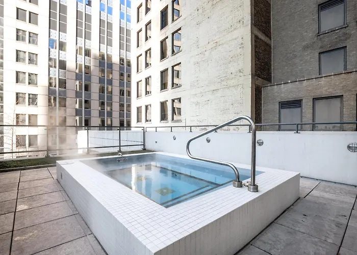 Loop 1br W Gym Pool Lounge 1 Block From L Chi-699 * Chicago