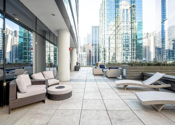 Apartment Loop 1br W Gym Pool Lounge 1 Block From L Chi-699