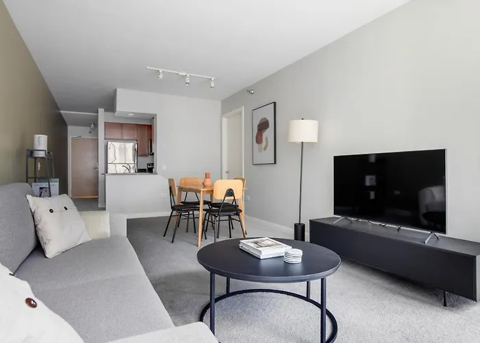 Apartment Loop 1br W Gym Pool Lounge 1 Block From L Chi-699