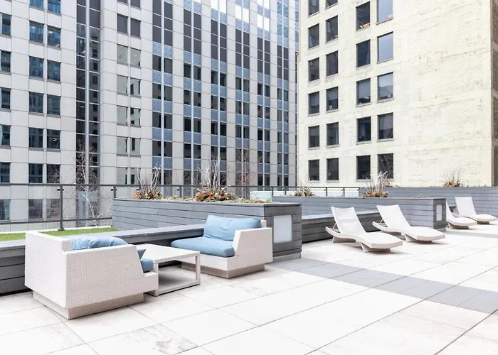 Apartment Loop 1br W Gym Pool Lounge 1 Block From L Chi-699 Chicago